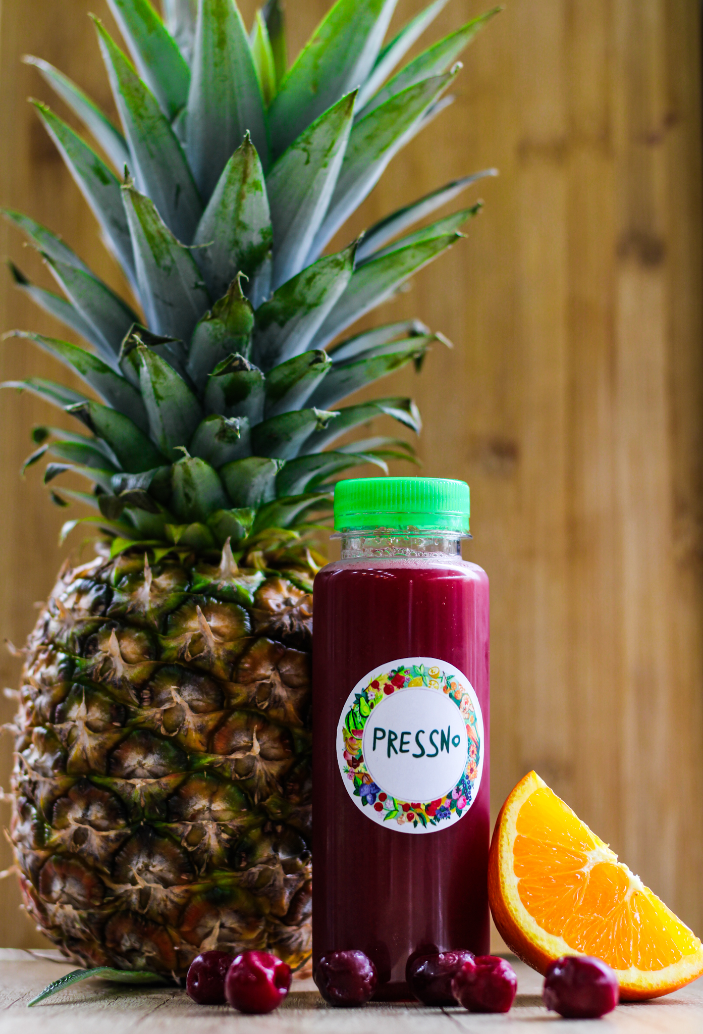 Ananas,visnja,pomorandža